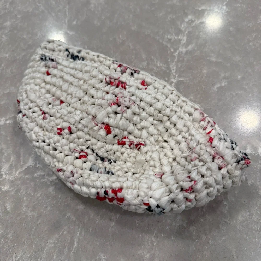 Caribbean Handmade Plarn Coin Purse Zipper Pouch Recycled Plastic EUC